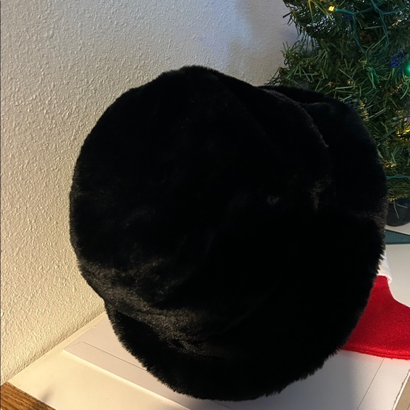Winter Bucket hat Faux fur hat polyester lined , very Elegant, Unisex - Picture 6 of 7